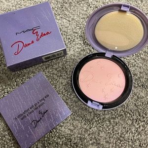Dame Edna highlighter by Mac!